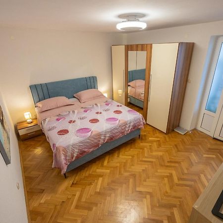 Apartments Tanja Baška Voda Esterno foto
