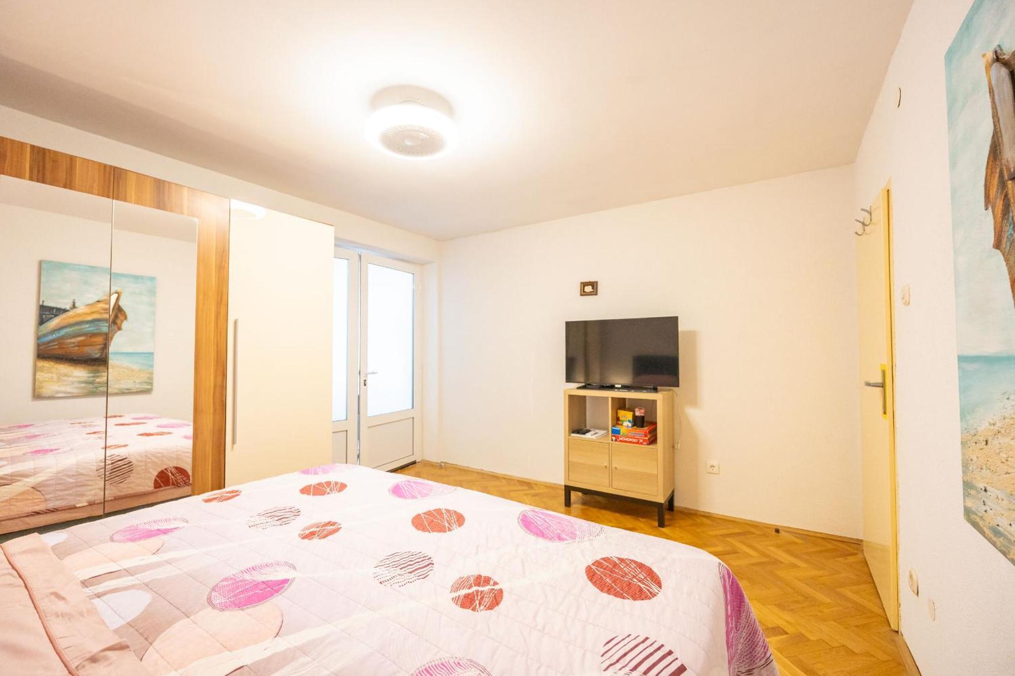 Apartments Tanja Baška Voda Esterno foto